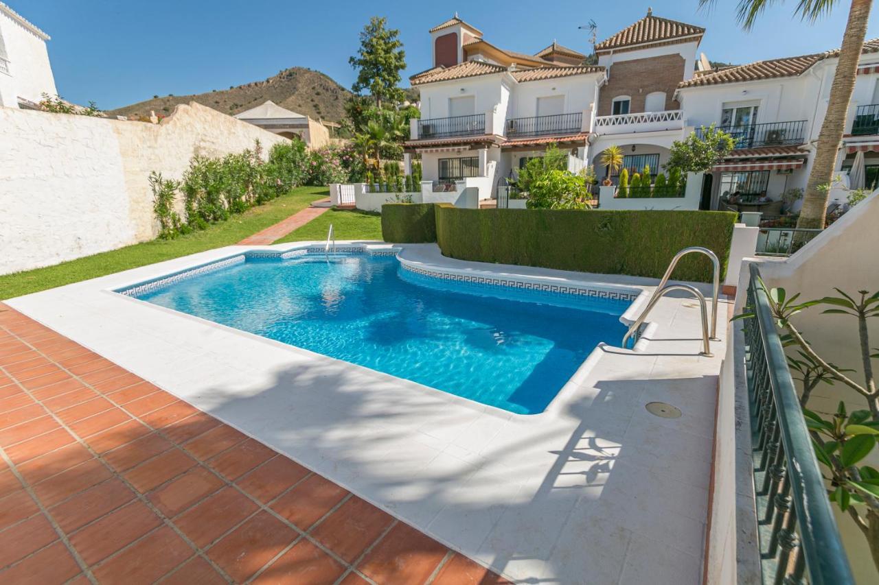 Cipreses House Nerja Vila Exterior foto
